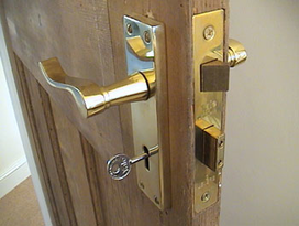 3 lever lock supplied and fitted by locksmiths in Milton Keynes 