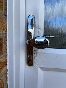 Milton Keynes locksmiths fit an Ultion lock for customer in MK