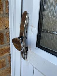Locksmiths in Milton Keynes fit an anti-snap cylinder lock in MK.